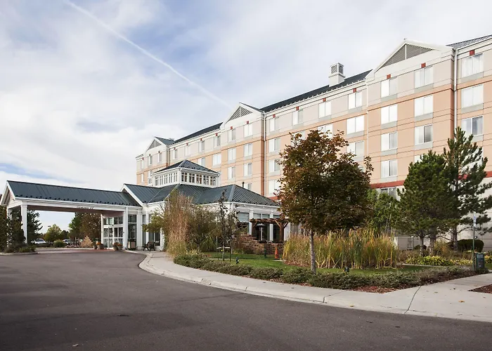 Aurora Beach hotels