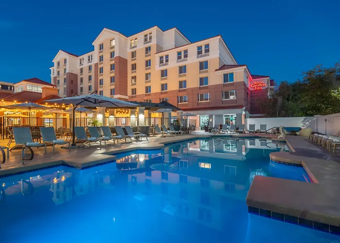 Scottsdale hotels near Desert Botanical Garden
