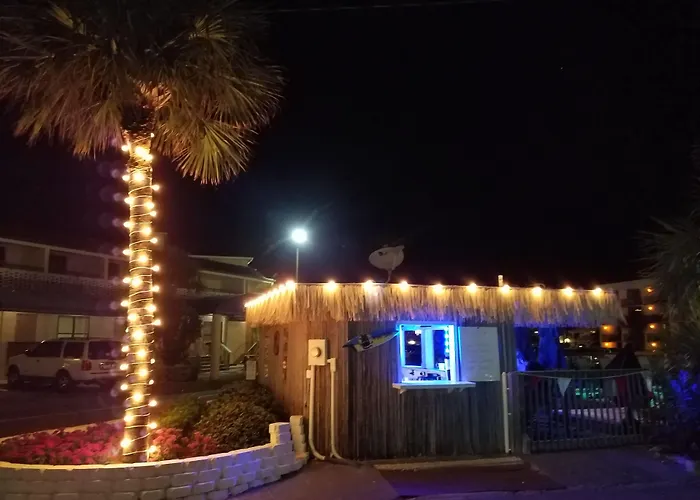 Tybee Island hotels near Tybee Beach Pier and Pavilion