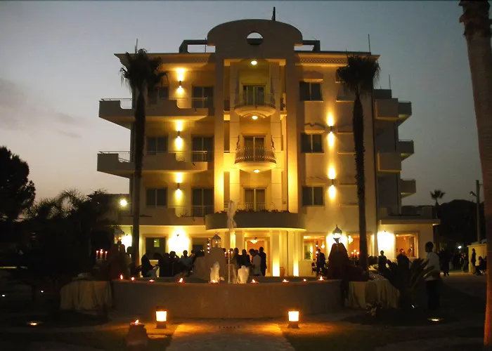 Hotel sulla spiaggia a Roccella Ionica