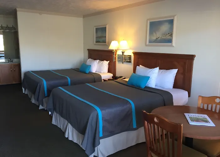 Frankfort Beach hotels