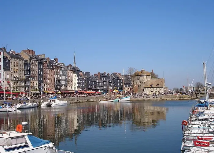 Hotels aan het strand in Honfleur