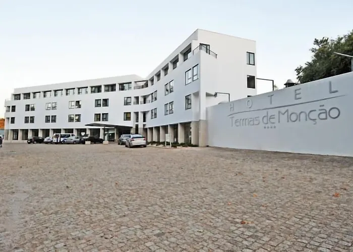 Hotéis com vista melhor em Monção