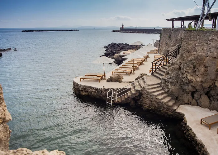 Ischia Beach hotels