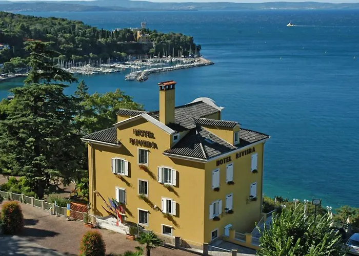Hotéis de praia de Trieste