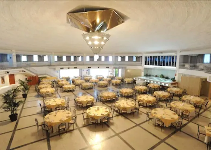 Hotel sulla spiaggia a Vittoria
