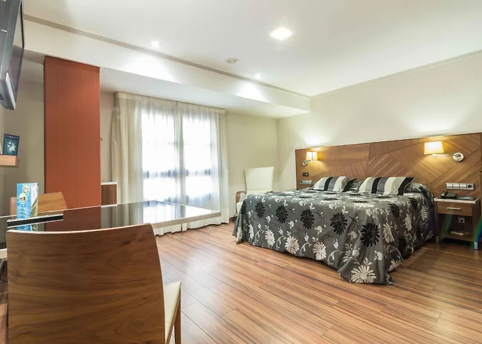 Hoteles cerca de Cardenal Belluga