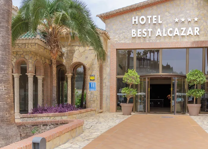 Hoteles cerca de Acantilados de Maro-Cerro Gordo