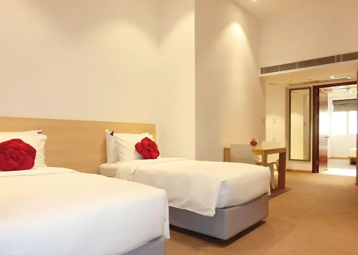 Kowloon (Hong Kong) Beach hotels