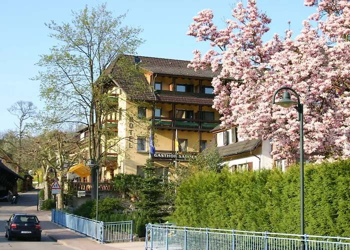 Hotels nahe Mariä Krönung