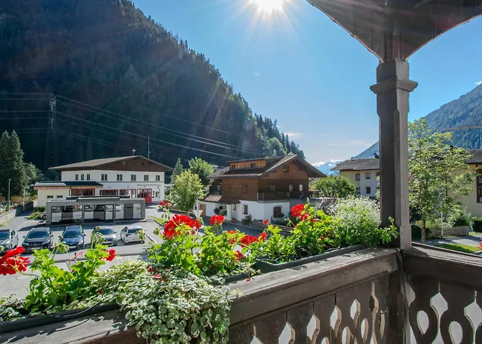 Hotel con viste meravigliose a Matrei in Osttirol