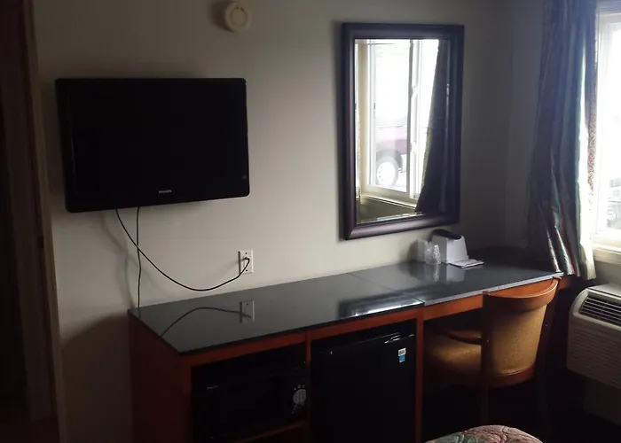 Watertown Beach hotels