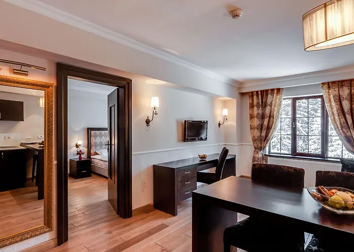 Hoteles con Vistas Maravillosas en Poiana Brasov