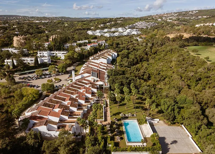 Hoteles cerca de Playa de Torreguadiaro