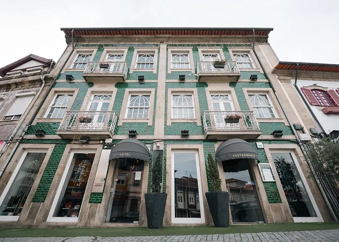 Hotéis de praia em Santo Tirso