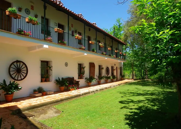 Hoteles cerca de Iglesia prioral de Nuestra Señora del Mayor Dolor