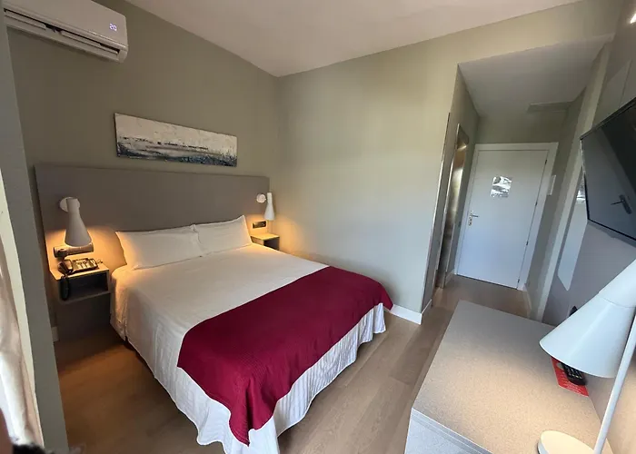 Hoteles cerca de Castillo de Valencia de Don Juan