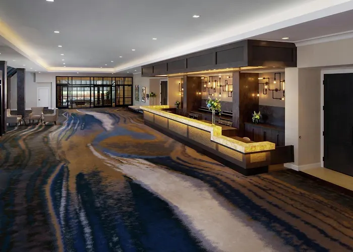 Manchester Beach hotels