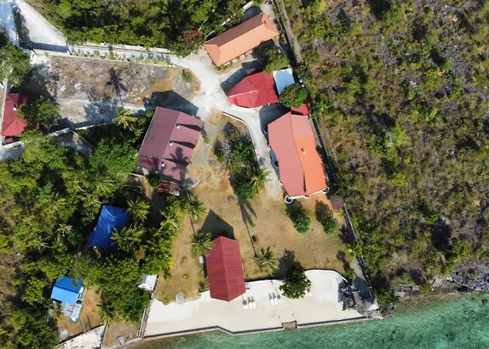 Hotéis de praia de Moalboal