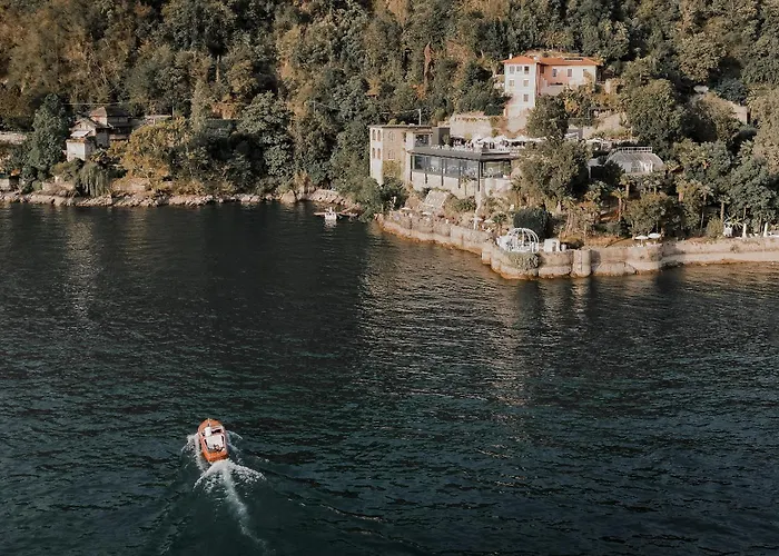 Hotels mit schöner Aussicht in Luino