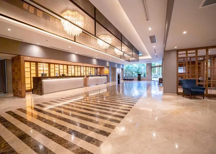 Cali hotels near Cali Tower