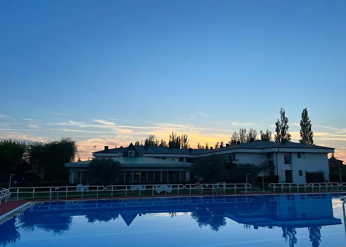 Hoteles cerca de Castillo de Valencia de Don Juan