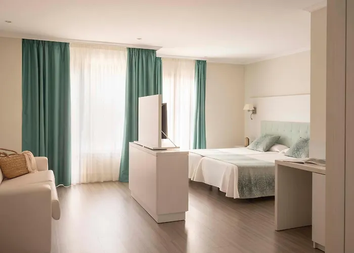 Hoteles con Vistas Maravillosas en Peguera