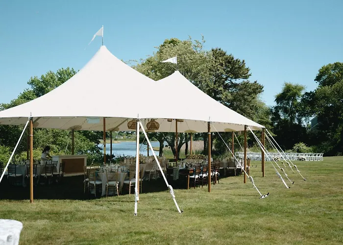 West Yarmouth Beach hotels