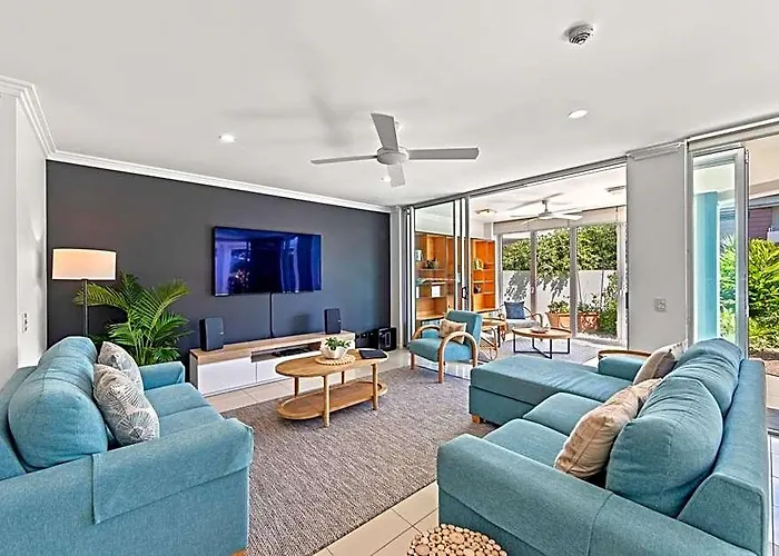 Sunshine Coast Beach hotels