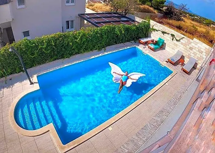 Hoteles de Playa en Bol 