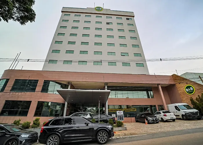 Hotéis perto de Igreja Matriz De São José