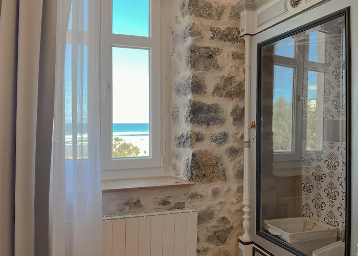 Hoteles con Vistas Maravillosas en Bakio