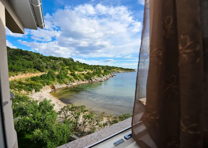 Hotels aan het strand in Novalja