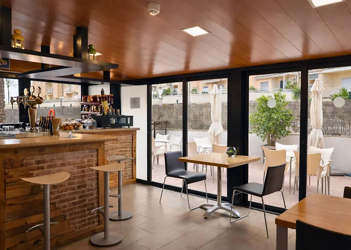Hoteles con Vistas Maravillosas en Cunit