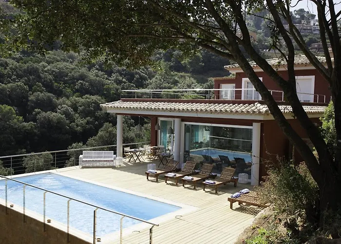 Hoteles cerca de Montañas de Begur