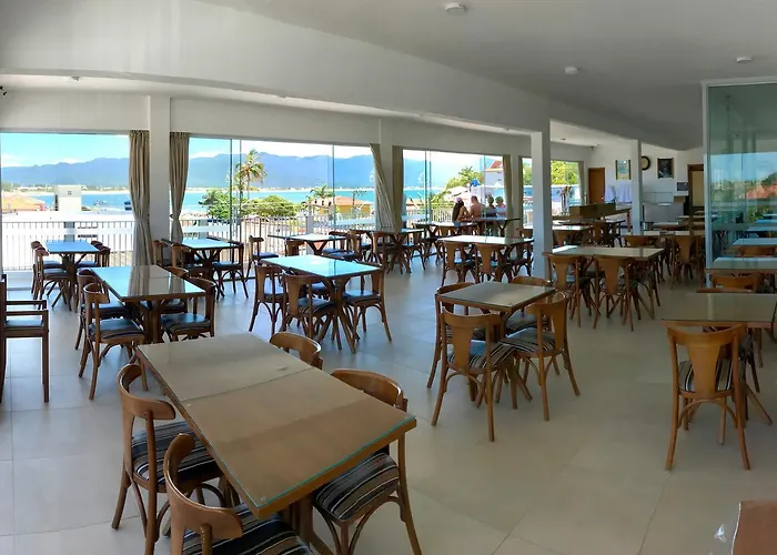 Hotéis de praia de Pinheira