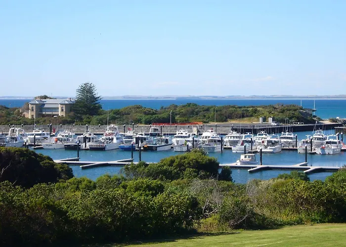 Robe Beach hotels