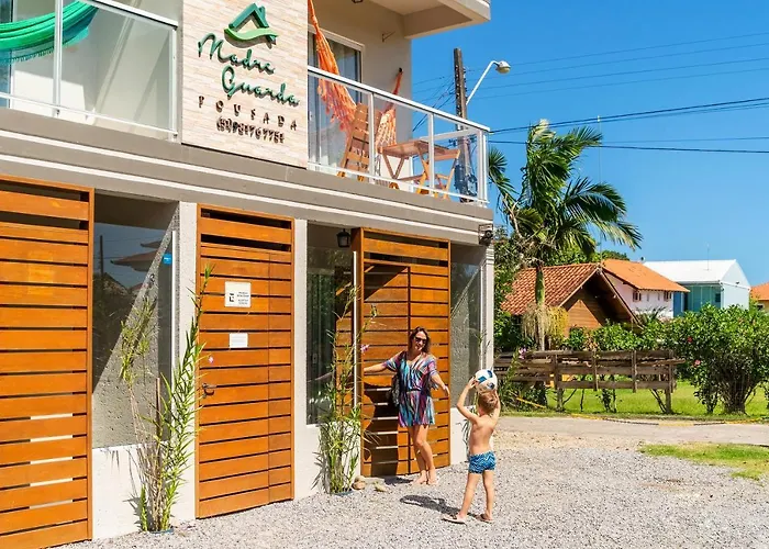 Hotéis perto de Praia da Guarda do Embaú