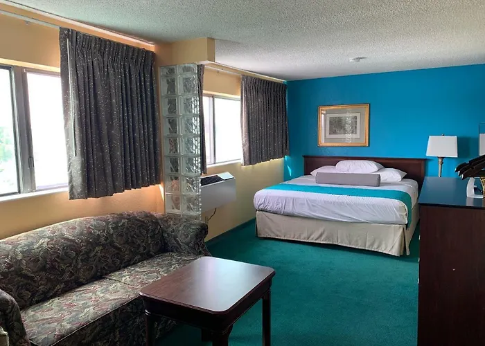 Wheat Ridge Beach hotels