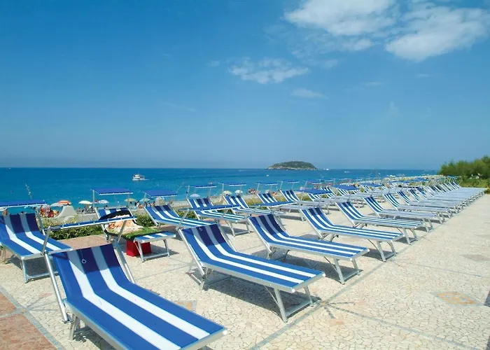 Hotel sulla spiaggia a Diamante